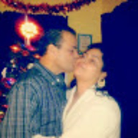 Meet your Posher, Santiago - Picture 1 of 1